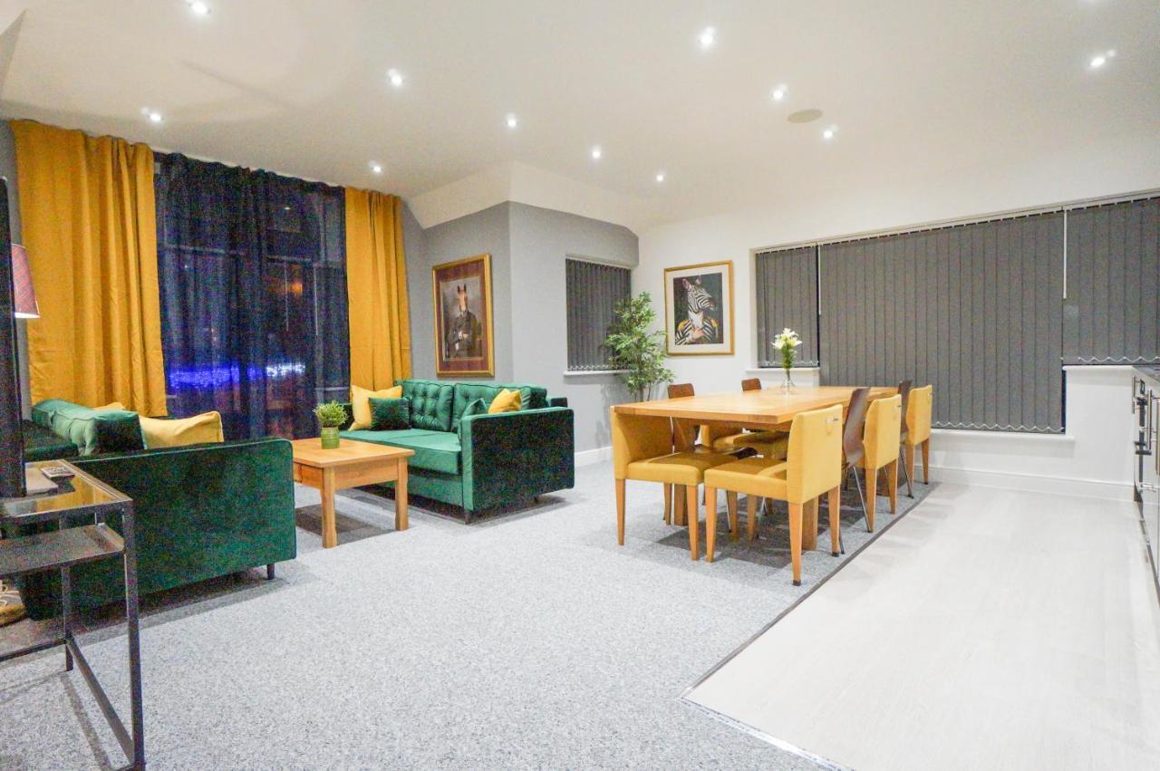AAA STAY UK LTD Premium Apartment Thatcham Exterior foto